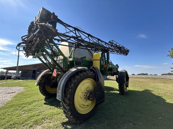 Image of John Deere 4720 equipment image 4