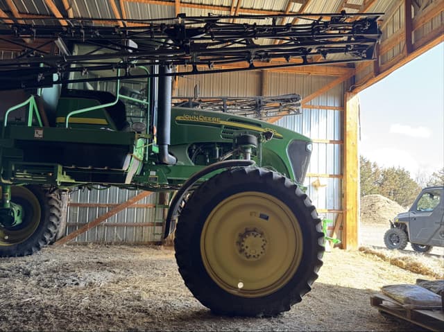 Image of John Deere 4720 equipment image 2