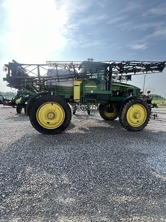 Image of John Deere 4720 equipment image 1
