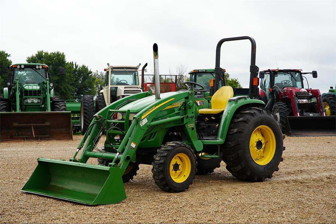 Image of John Deere 4720 Primary image