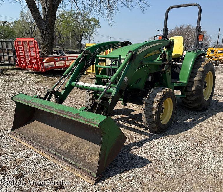Image of John Deere 4720 Primary image