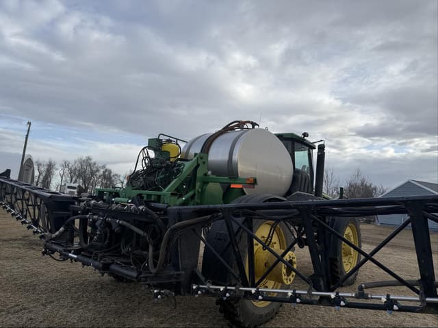 Image of John Deere 4920 equipment image 4