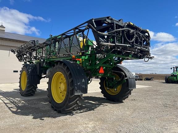 Image of John Deere 4920 equipment image 3