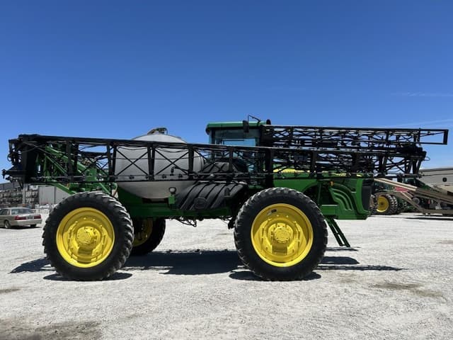 Image of John Deere 4920 equipment image 3