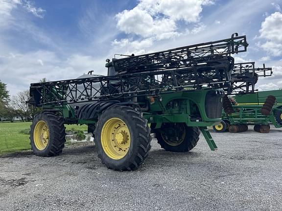 Image of John Deere 4920 equipment image 3