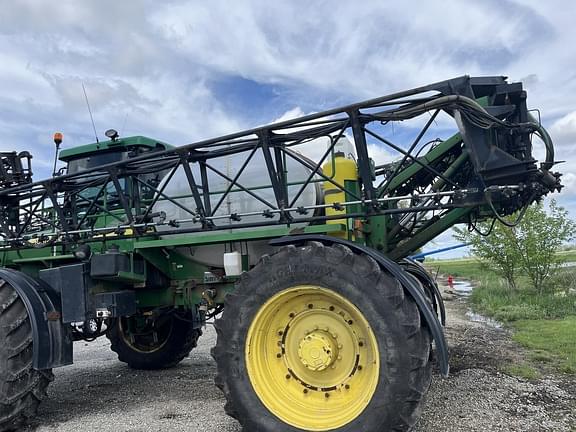 Image of John Deere 4920 equipment image 4