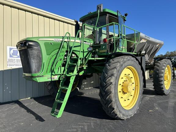 Image of John Deere 4920 Primary image