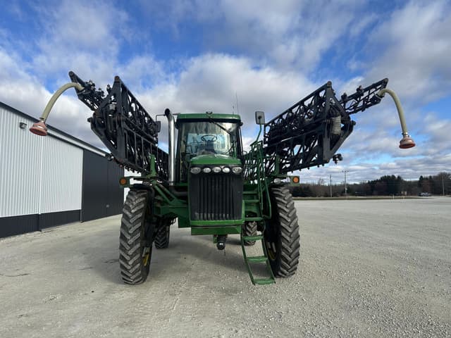 Image of John Deere 4920 equipment image 1