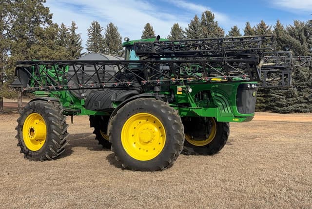 Image of John Deere 4920 equipment image 3