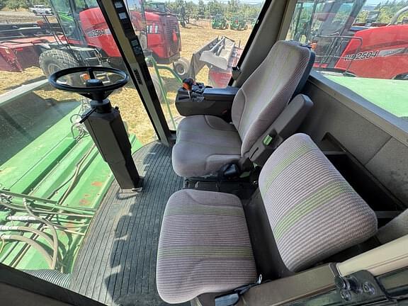 Image of John Deere 4995 equipment image 4