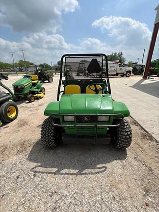 Image of John Deere Gator 4X2 equipment image 1