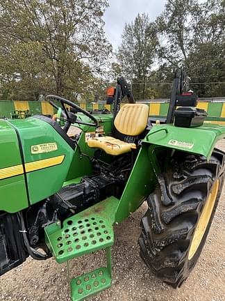 Image of John Deere 5103 equipment image 3