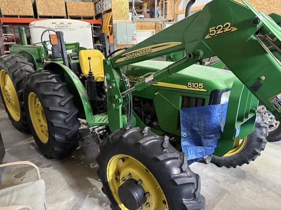 Image of John Deere 5105 Image 0