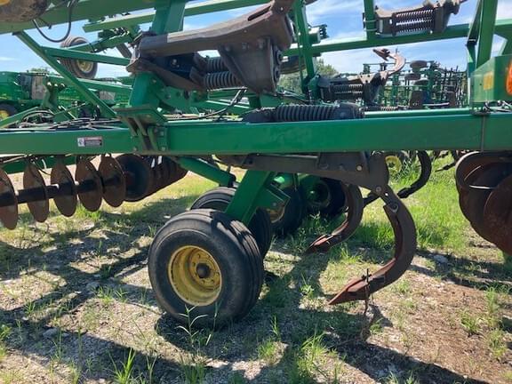 Image of John Deere 512 equipment image 1
