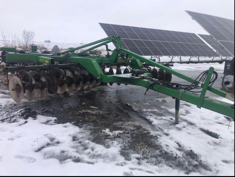 2005 John Deere 512 Equipment Image0