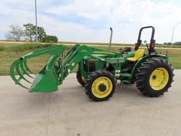 Main image John Deere 5205