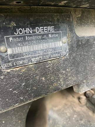 Image of John Deere 5225 equipment image 4