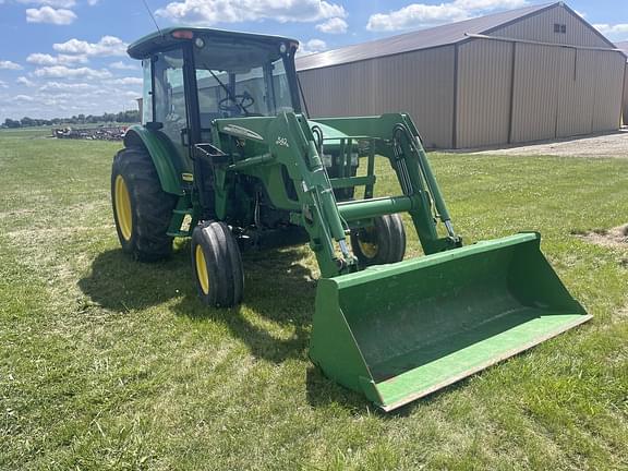 Image of John Deere 5225 equipment image 2