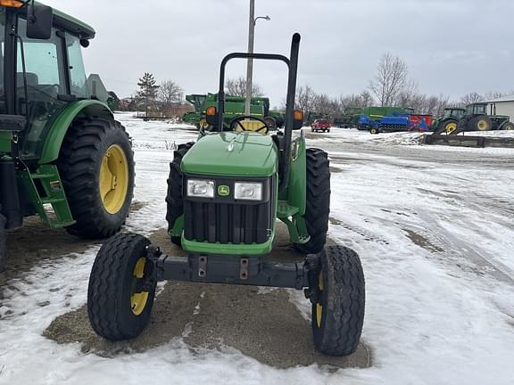 Image of John Deere 5225 equipment image 4