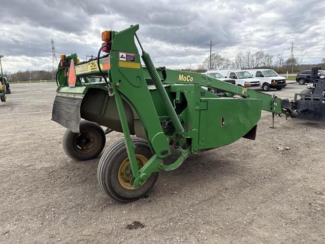 Image of John Deere 525 equipment image 3