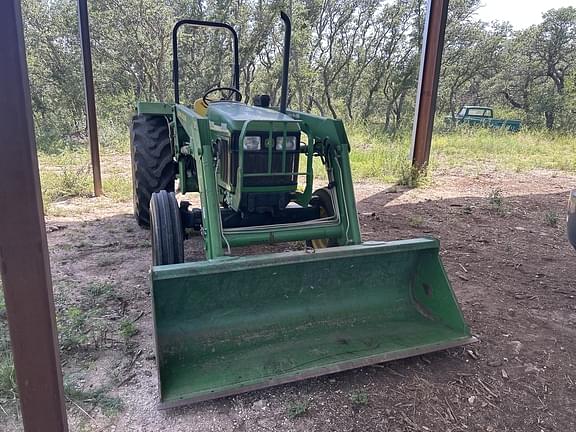 Image of John Deere 5303 equipment image 3