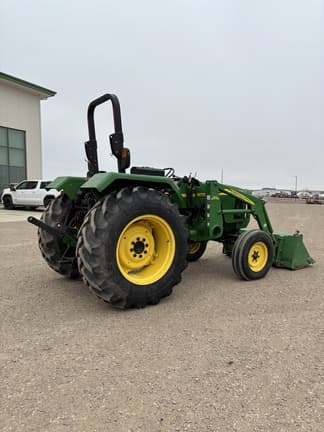Image of John Deere 5303 equipment image 4