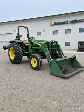 2005 John Deere 5303 Equipment Image0