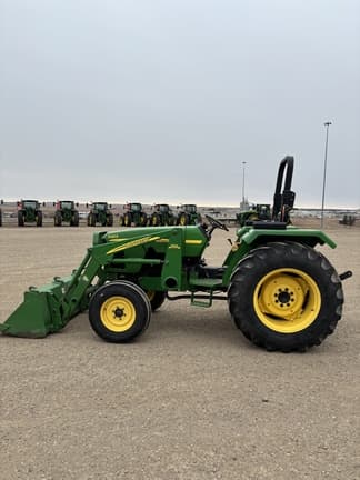 Image of John Deere 5303 equipment image 3