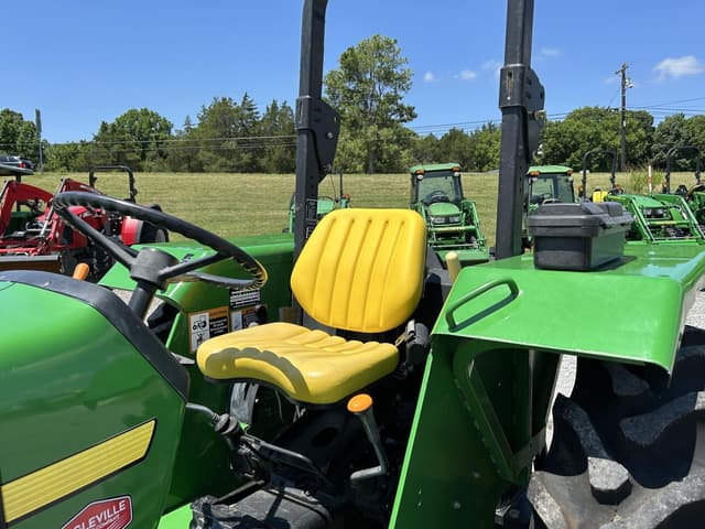Image of John Deere 5303 equipment image 1