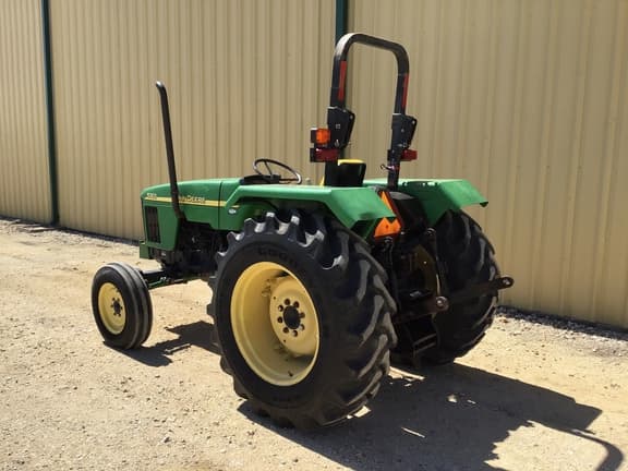 Image of John Deere 5303 equipment image 2