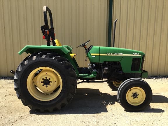 Image of John Deere 5303 equipment image 3