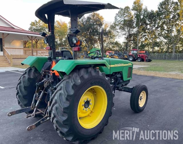 Image of John Deere 5303 equipment image 4