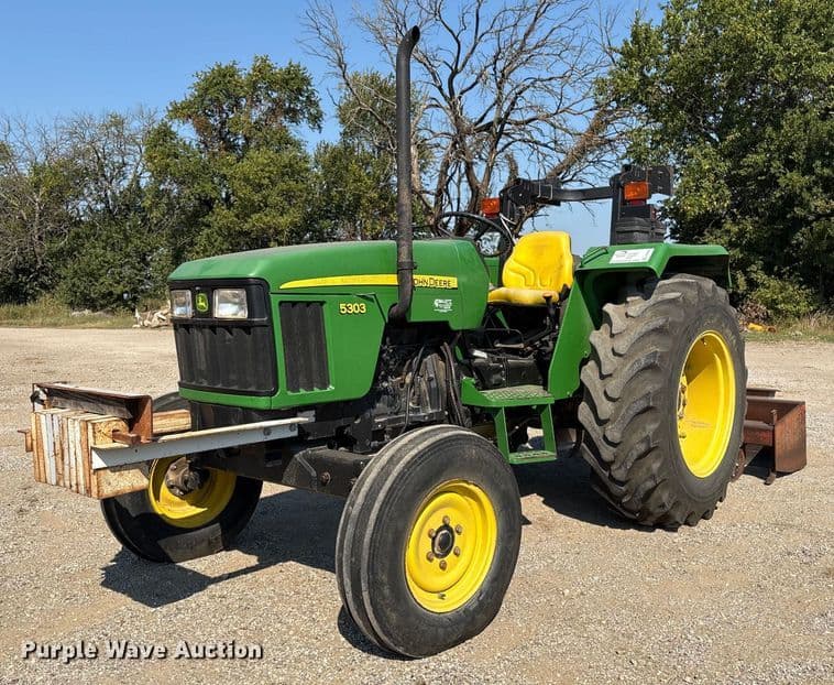 Image of John Deere 5303 Primary image