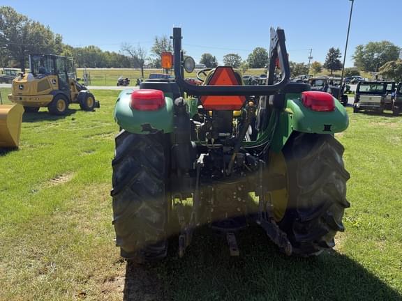 Image of John Deere 5325 equipment image 4