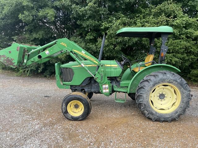 Image of John Deere 5325 equipment image 1