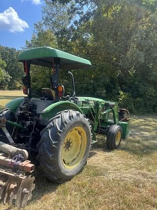 Image of John Deere 5325 equipment image 2