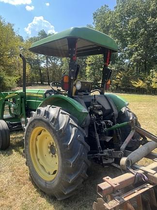 Image of John Deere 5325 equipment image 4