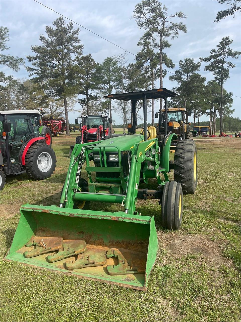 Image of John Deere 5325 Image 1