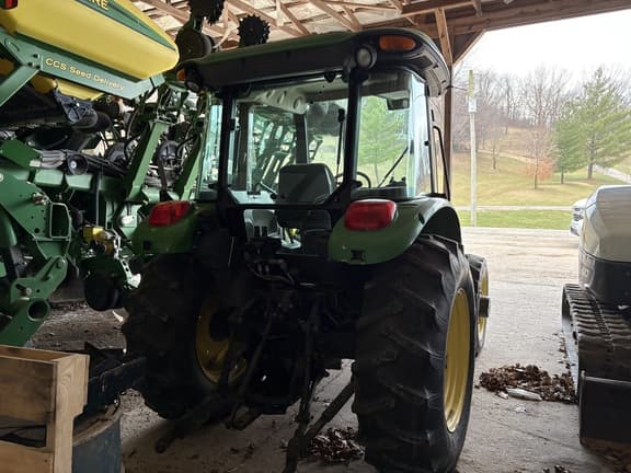 Image of John Deere 5325 equipment image 4