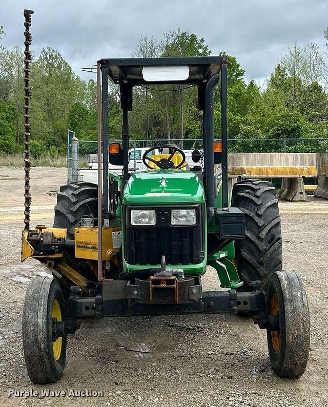 Image of John Deere 5325 equipment image 1