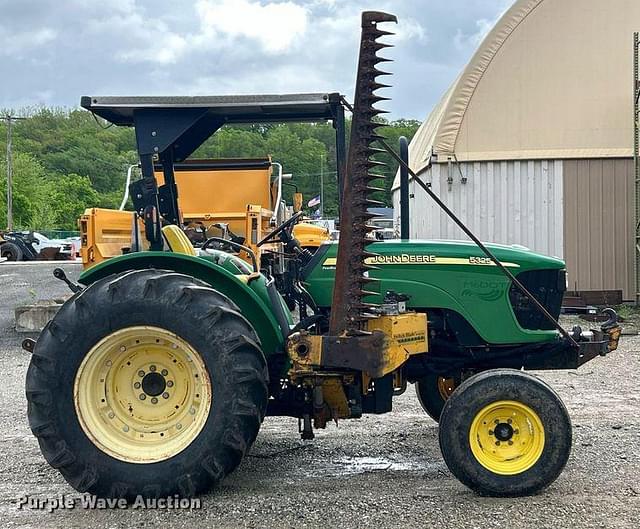 Image of John Deere 5325 equipment image 3