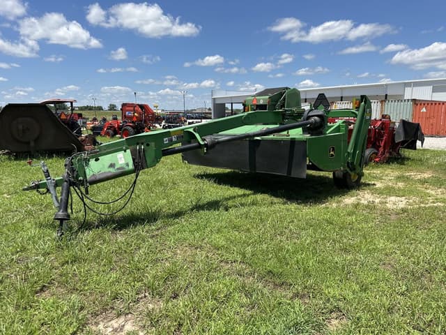 Image of John Deere 535 equipment image 1
