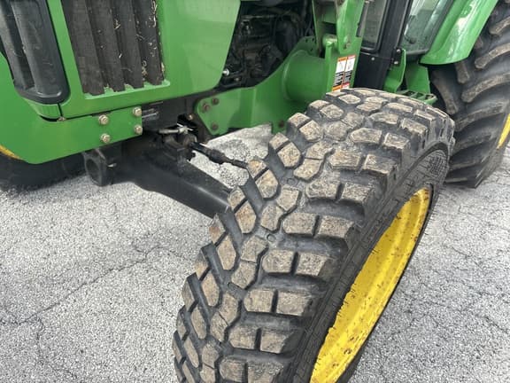 Image of John Deere 5420 equipment image 4