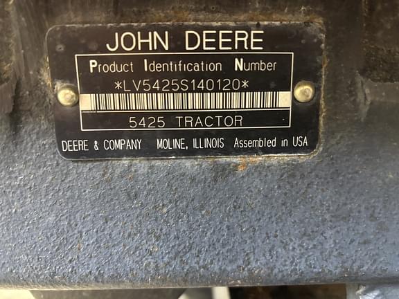 Image of John Deere 5425 equipment image 3