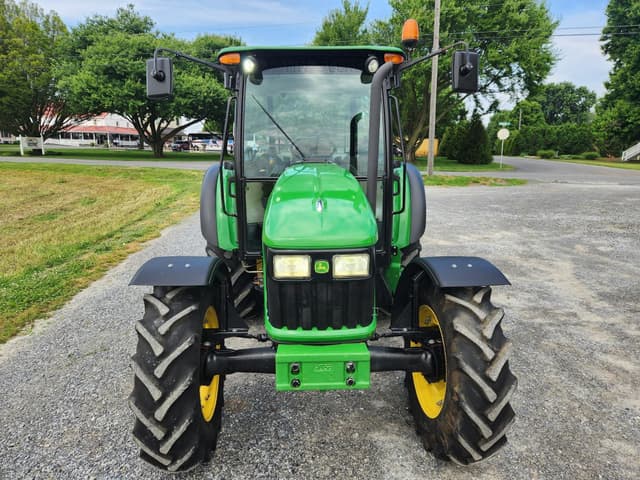 Image of John Deere 5425 equipment image 2