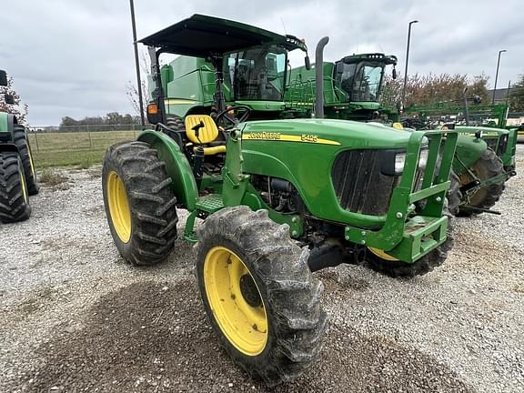 Image of John Deere 5425 equipment image 1