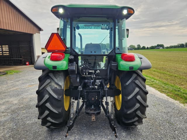 Image of John Deere 5425 equipment image 2