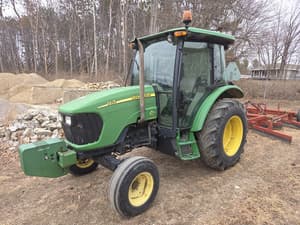 2005 John Deere 5425 Image