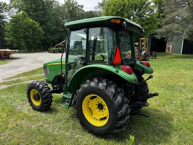 Image of John Deere 5425 equipment image 2