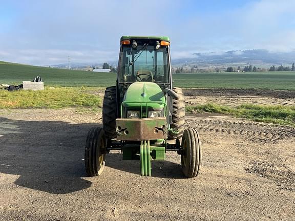 Image of John Deere 5425N equipment image 4